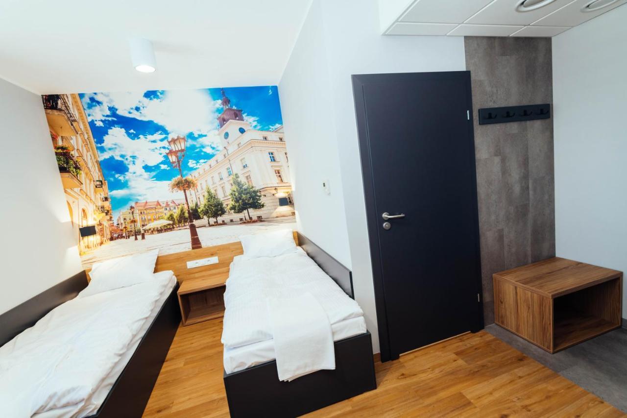 Blue Hotel Калиш Экстерьер фото